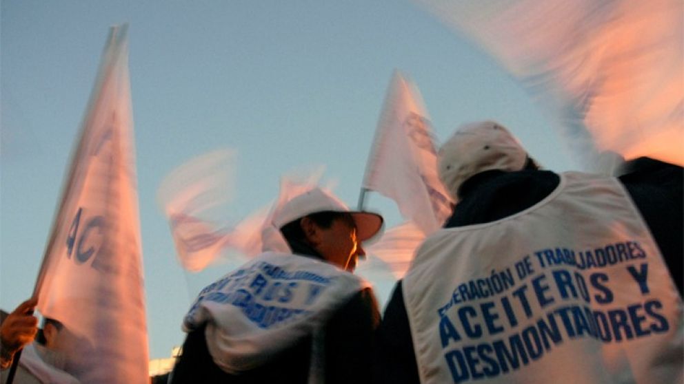 Aceiteros lanzan paro nacional