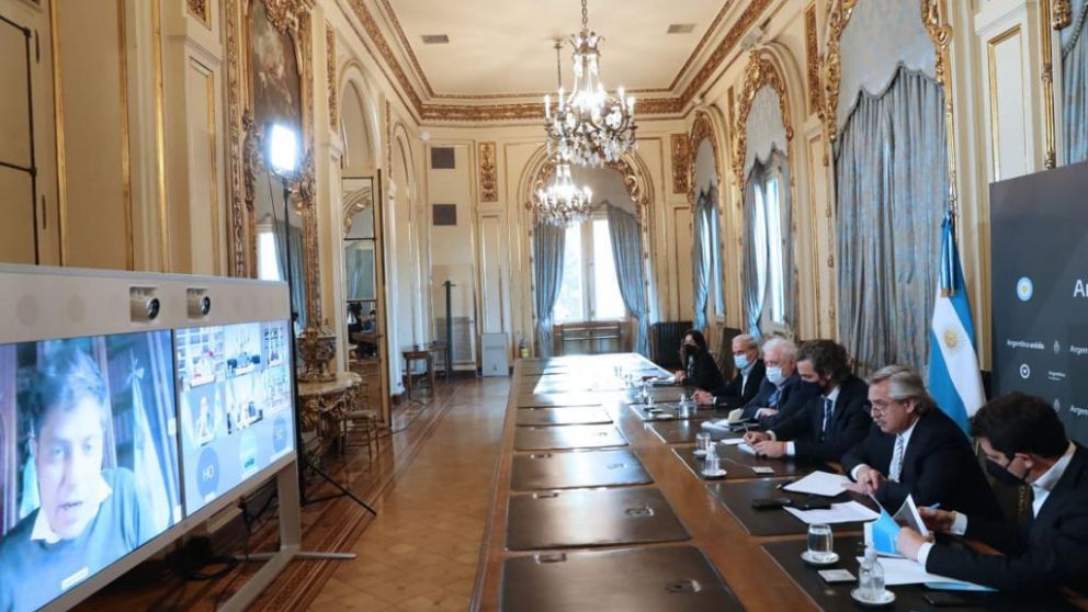 Tras reunirse con gobernadores, Alberto anuncia la nueva fase de aislamiento