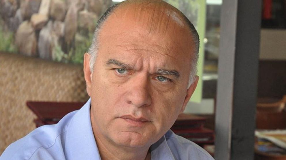 Grindetti anunció que comprará las Taser para su municipio