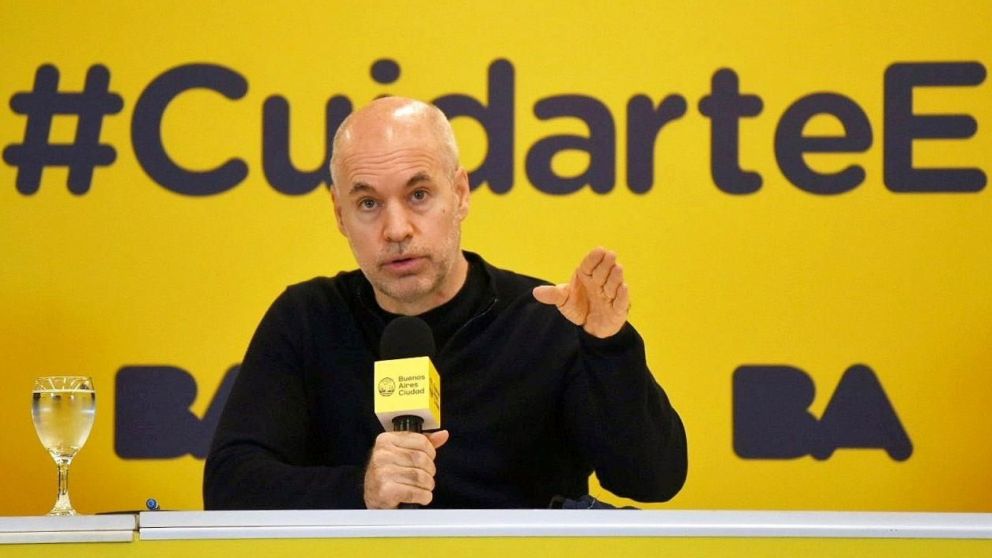 Larreta pide mayor apertura de gastronomía y reuniones sociales