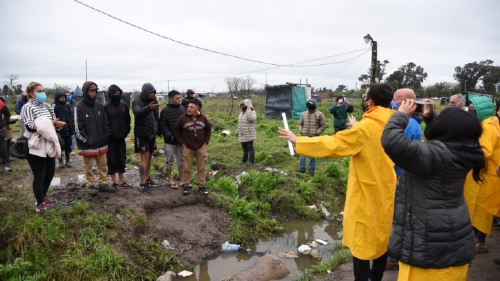 Provincia denuncia que violentos impiden asistir a familias en toma de Guernica