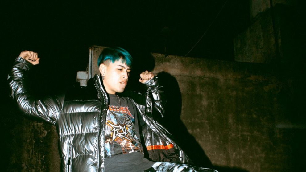 La familia de Tiago había quedado en la calle, ahora construye una casa