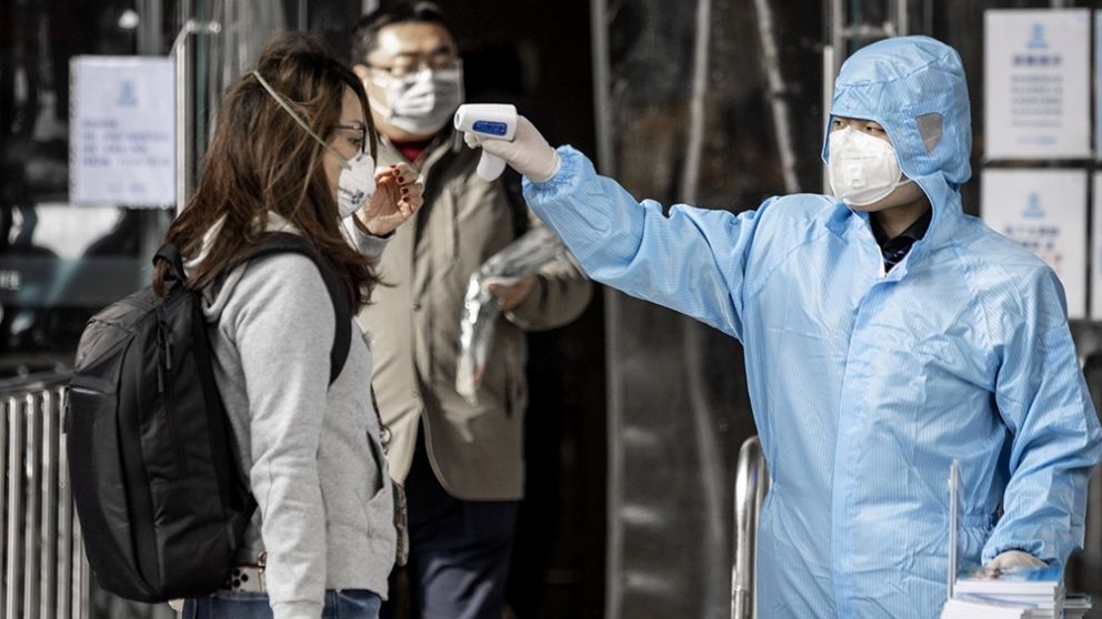 Asintomáticos pueden presentar la misma carga viral que los sintomáticos