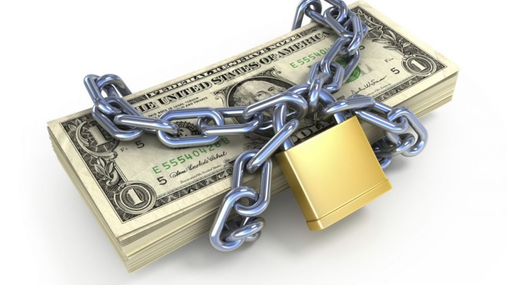 A una semana del ajuste al cepo, sigue paralizada la operatoria del dólar ahorro