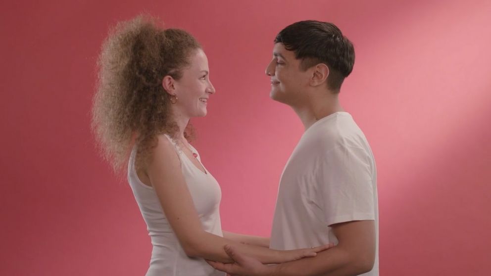 La campaña #PuedoDecidir busca que los jóvenes disfruten de su sexualidad de forma cuidada