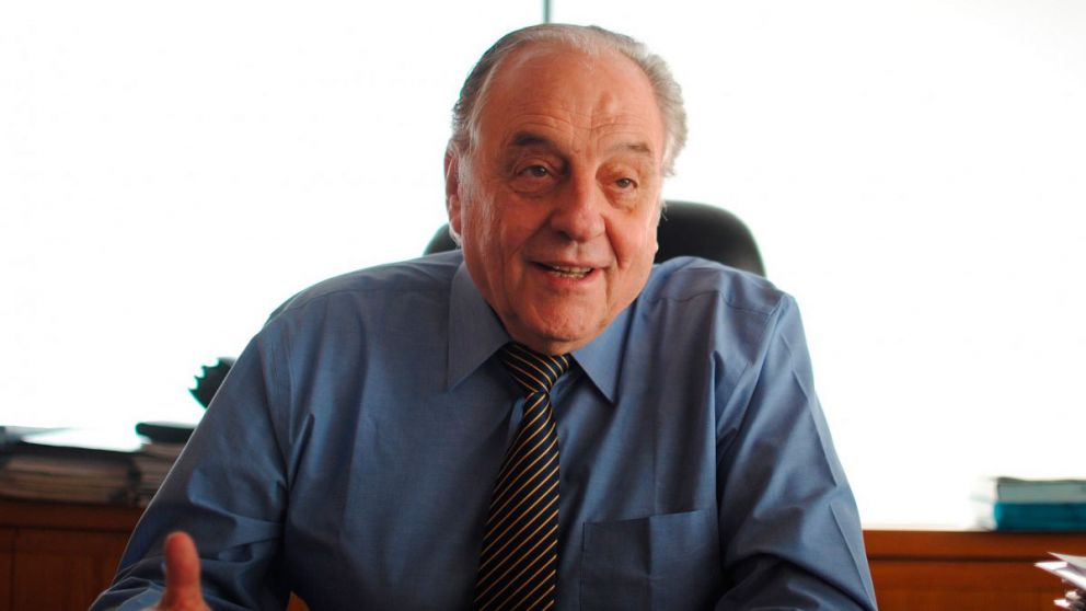 "Lo más peligroso en esta situación es el pánico o el efecto manada", planteó Heller