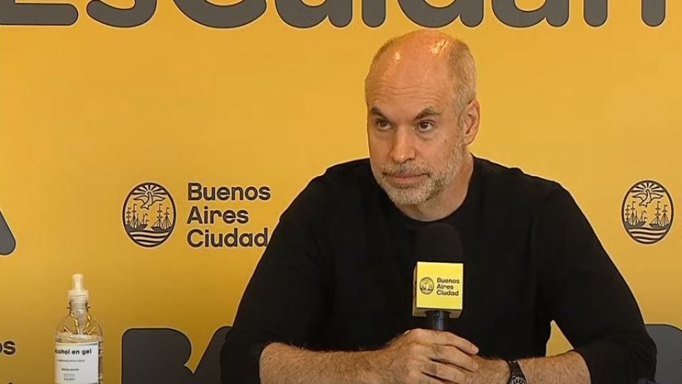 Larreta ofreció una conferencia de prensa en la sede del gobierno porteño en Parque Patricios