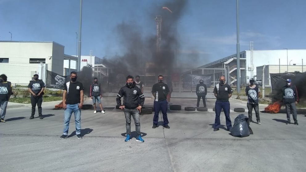 Antes del acuerdo hubo protestas en las fábricas, asambleas y movilizaciones sindicales