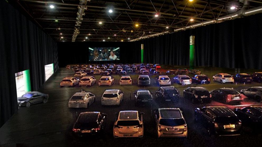 Será el primer autocine que proyecte con tecnología DCP, la misma de los cines. No se suspende por lluvia.