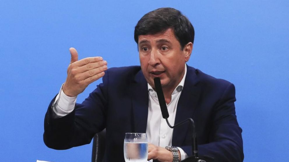 Arroyo, sobre el IFE y la Tarjeta Alimentar: "Hay mucha gente sin ingresos y tiene que ser acompañada"