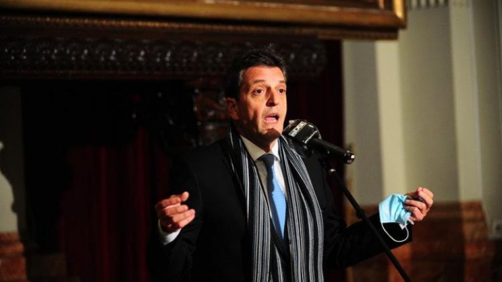 Massa sondea la alternativa de que Diputados sesione en un poliderportivo