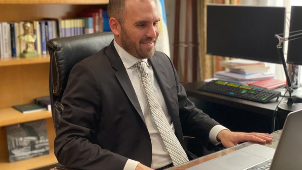 Guzm�n sobre el FMI: "Esperamos una negociaci�n basada en la responsabilidad"