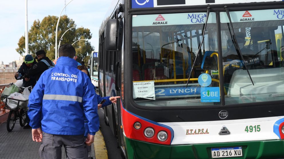 Este viernes habrá paro general de colectivos en todo el país