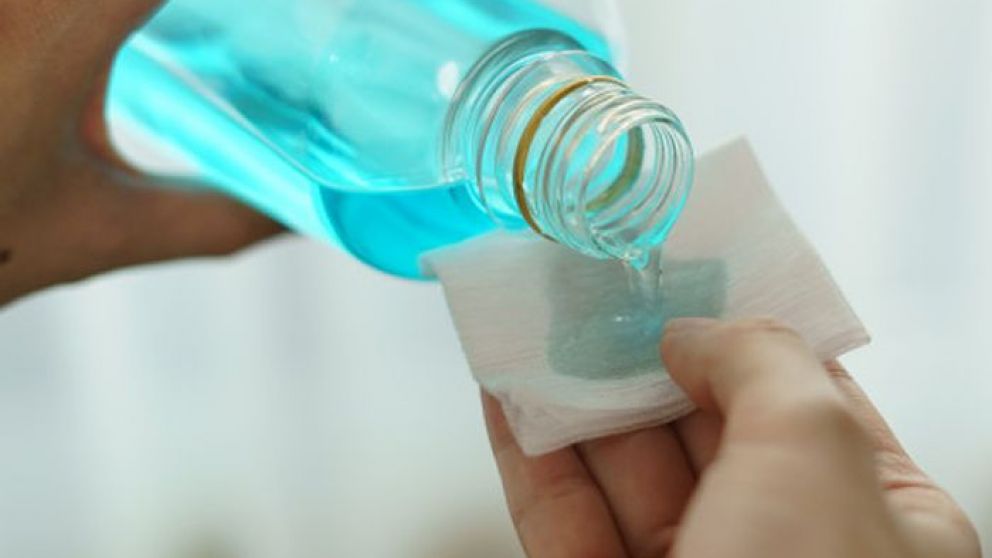 Anmat prohibió la comercialización de un nuevo producto esencial para la lucha contra el Covid-19