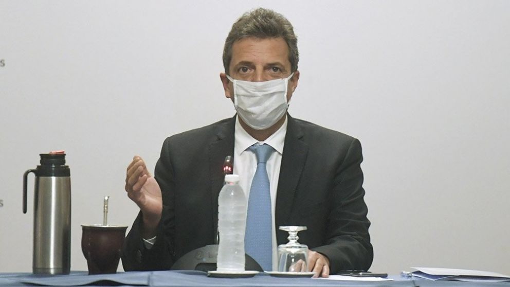 Massa present� una denuncia por las amenazas recibidas en su celular