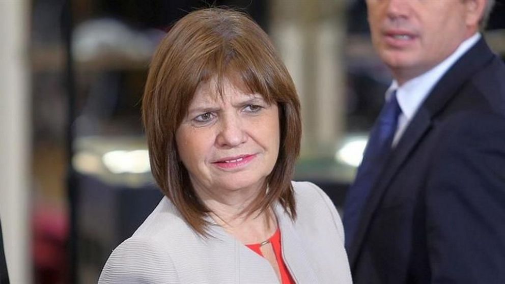 Bullrich dio positivo de coronavirus