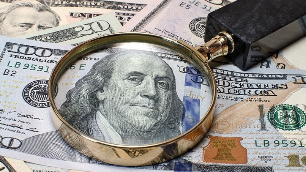 Una ventana de alivio para la brecha: esta semana casi no habrá bonos para hacer dólar MEP y CCL