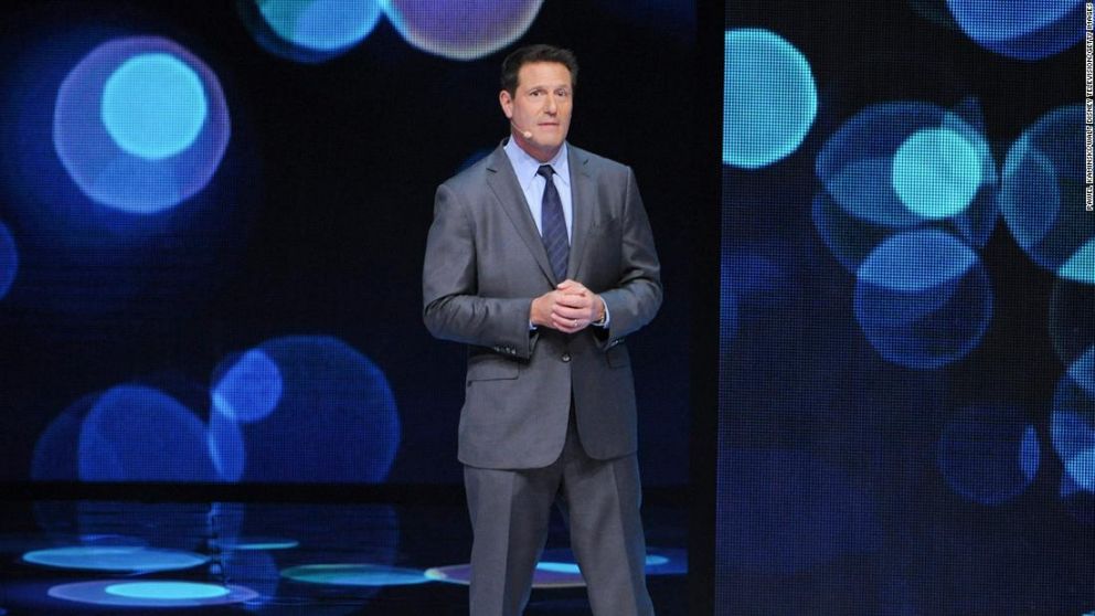 Mayer deja TikTok apenas tres meses después de haber asumido