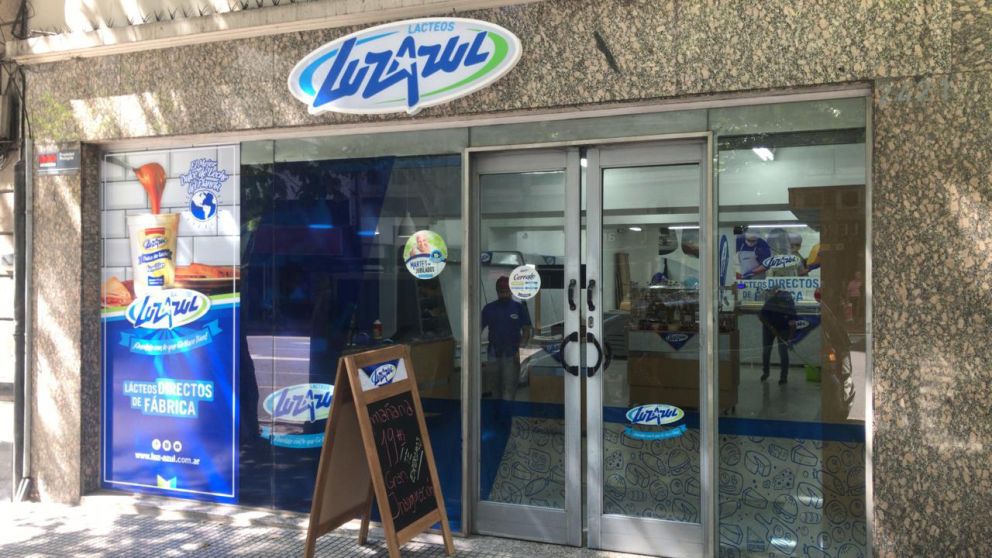 La cadena láctea Luz Azul sumo franquicias en la cuarentena