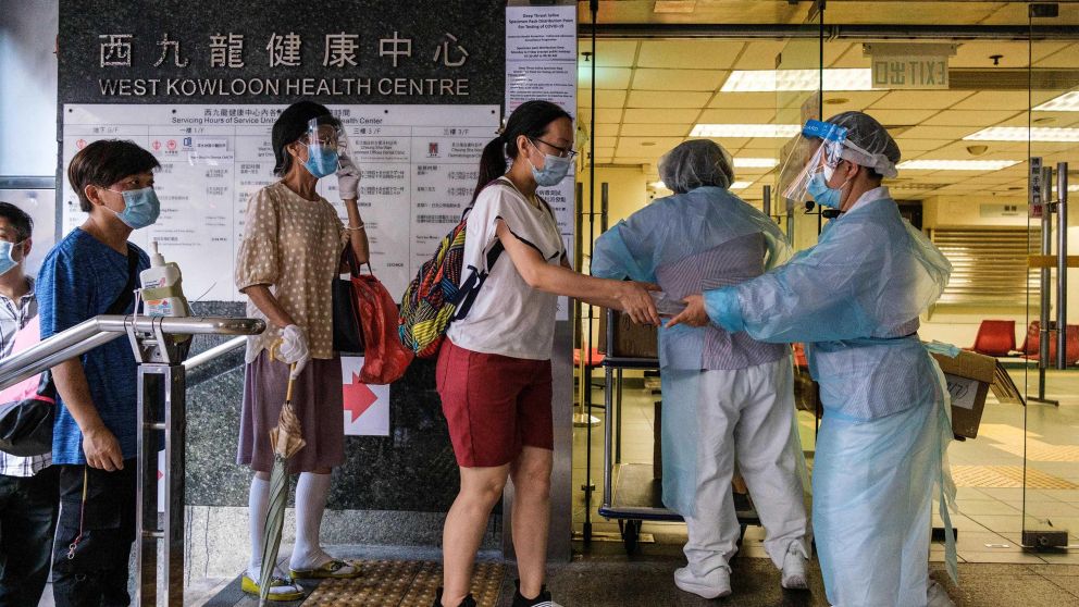 Registran el primer caso de un reinfectado con coronavirus en Hong Kong