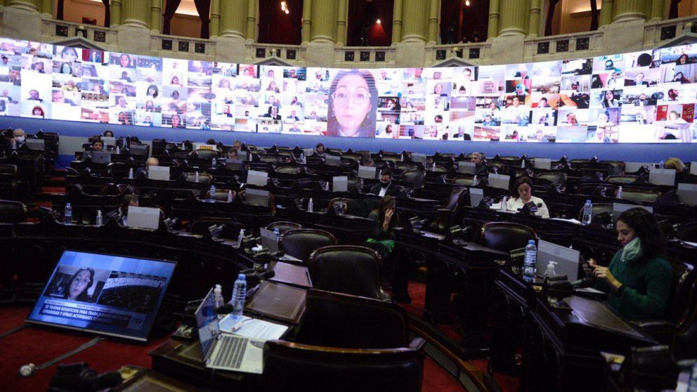 Diputados: JxC quiere renovar el protocolo de sesiones virtuales cada semana para evitar la reforma judicial