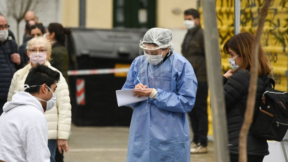 Se testearon más de 4 mil personas