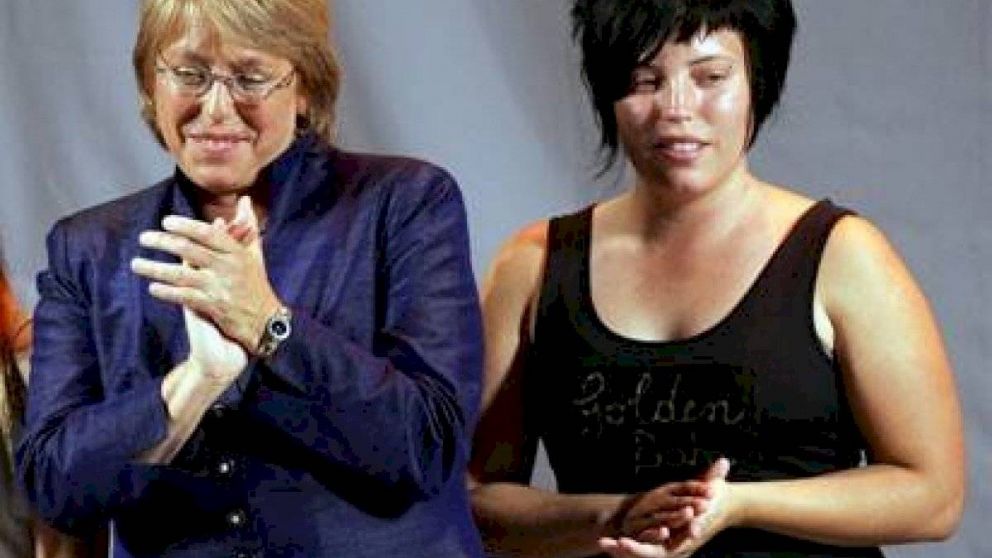 La hija de Bachelet solo tenía un permiso para comprar insumos esenciales