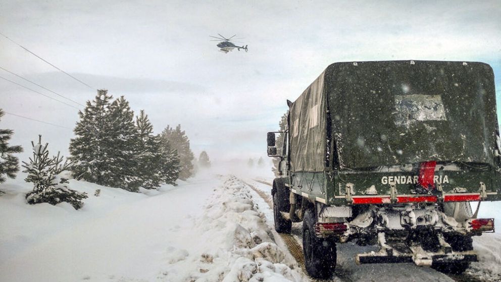 La tormenta de nieve afecta hace dìas al municipio de Bariloche