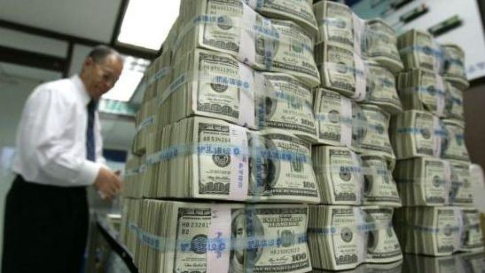 A cuántos pagos del IFE, AUH y Jubilaciones equivale lo que el Gobierno no pagará de intereses este año