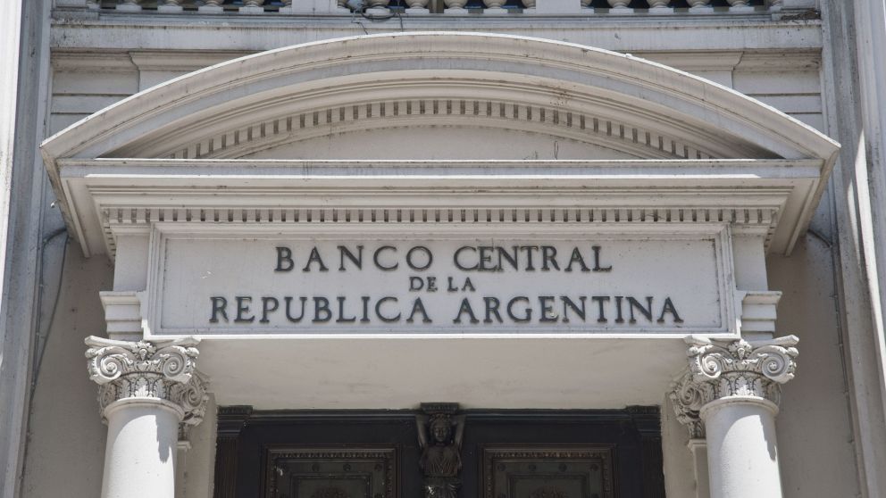 El BCRA anunció un nuevo REPO con seis bancos por USD3.000 millones al 7,4% anual