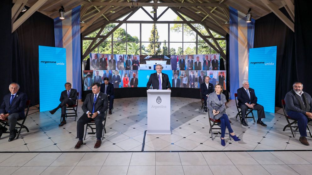 Empresarios consideraron "clave" el acuerdo y pronostican un clima favorable de negocios