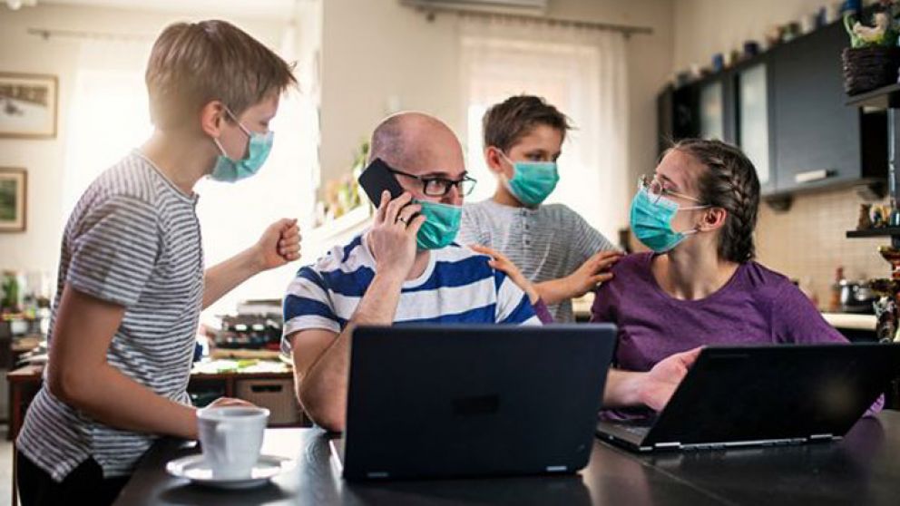 Quedan prohibidos los eventos sociales en espacios cerrados en todos los casos y cualquiera sea el número de concurrentes