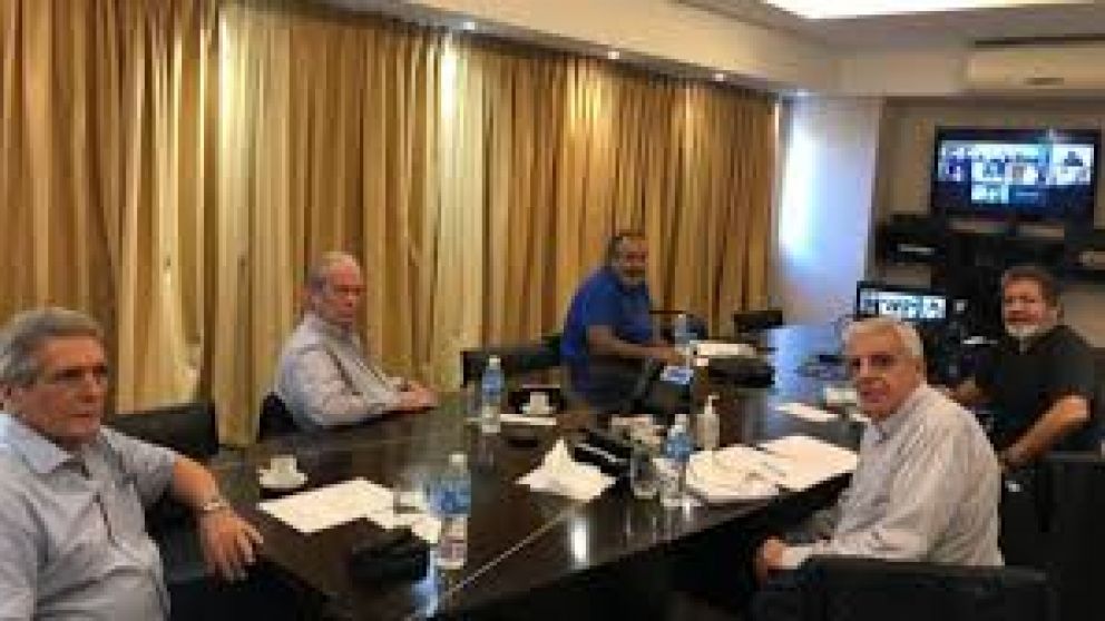 Empresarios y gremios avanzan en una agenda común para la reactivación