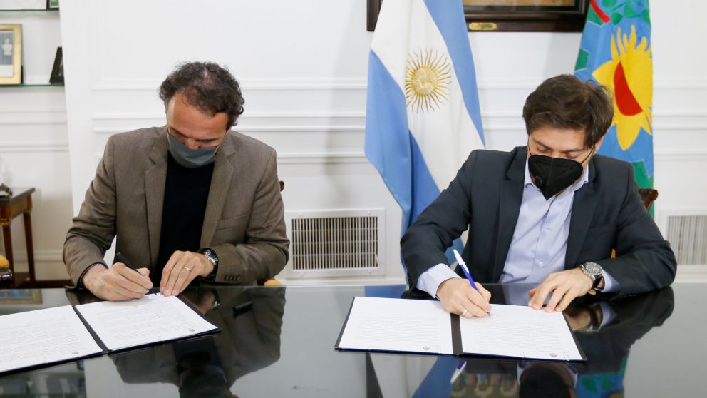 Provincia firmó convenios con Nación para obras viales, de agua y saneamiento en municipios
