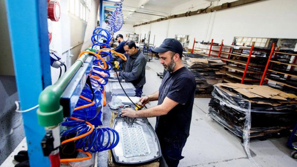 Las empresas no podrán despedir emplados hasta el 30 de septiembre