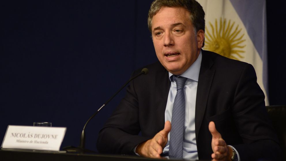 Dujonve teme a la dolarización