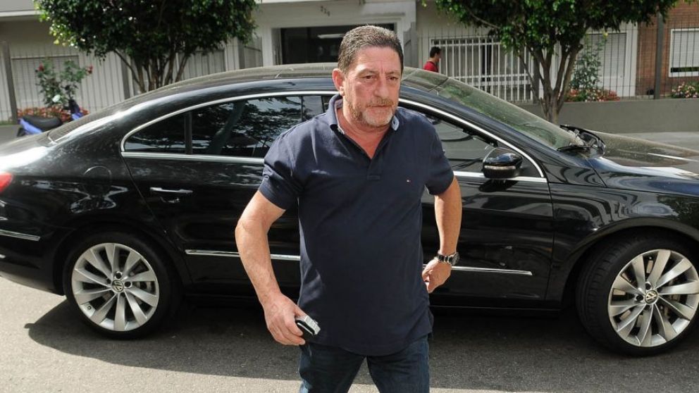 Tras 37 años al frente del sindicato, Viviani renunció