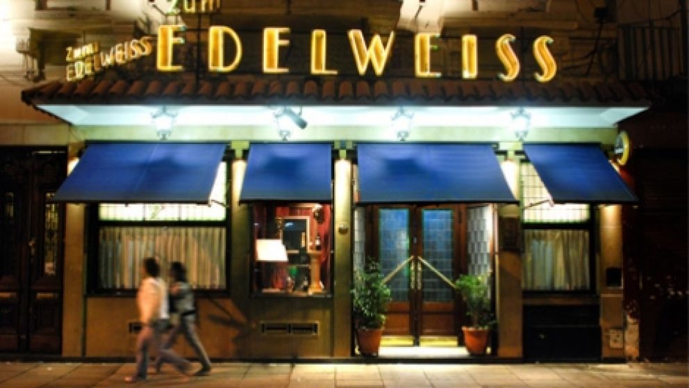 El segundo restaurante más antiguo de la Ciudad lucha por no cerrar.