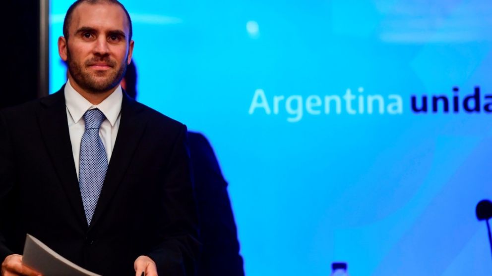 Econom�a confirma que est�  dispuesto a hacer "ajustes" en el marco legal del canje de deuda para llegar a un acuerdo con los bonistas