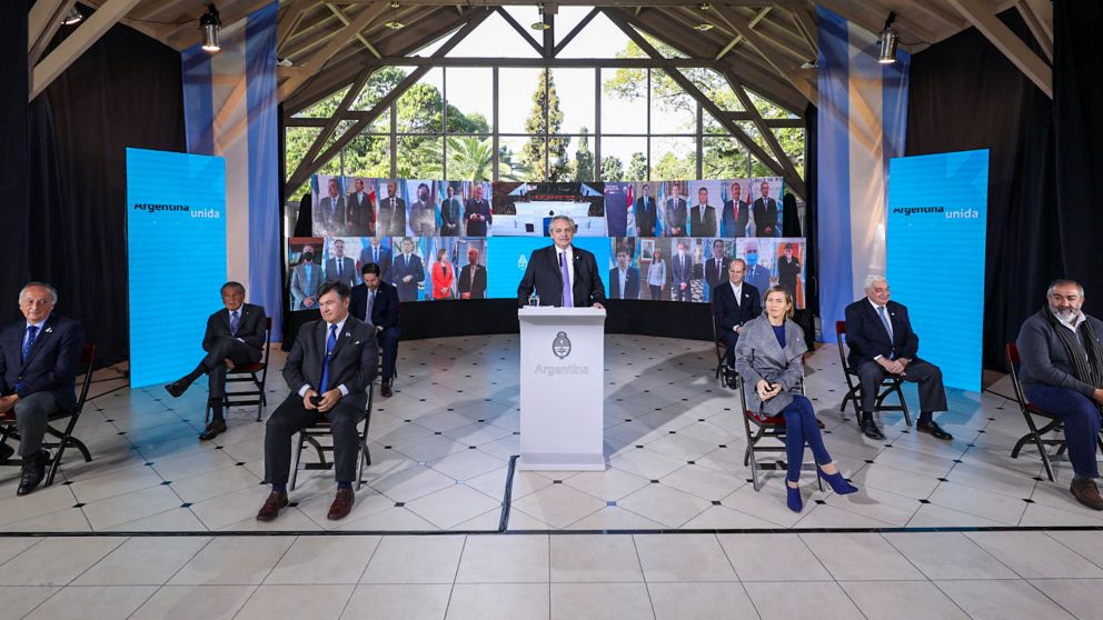 El Grupo de los 6 respaldó al Gobierno por el canje de la deuda y pidió a los acreedores "un esfuerzo final"