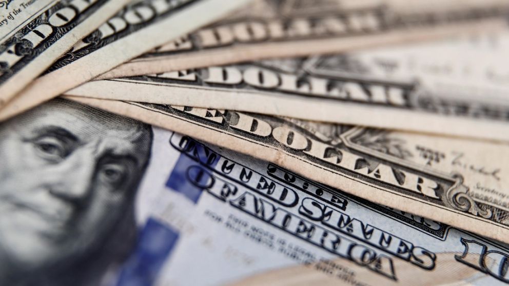 El dólar blue hot mantiene la suba registrada el martes