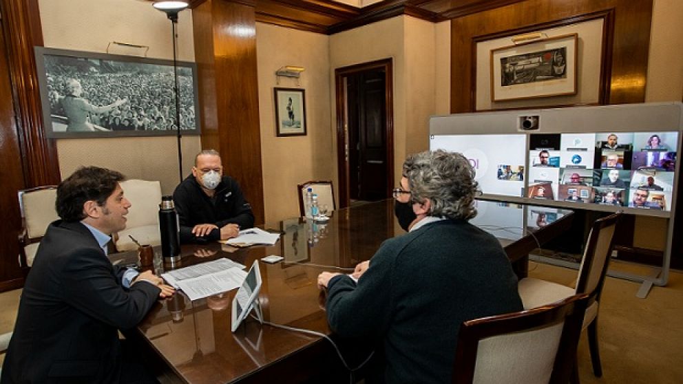 El gobernador Kicillof, junto a los ministros Rodríguez y Berni