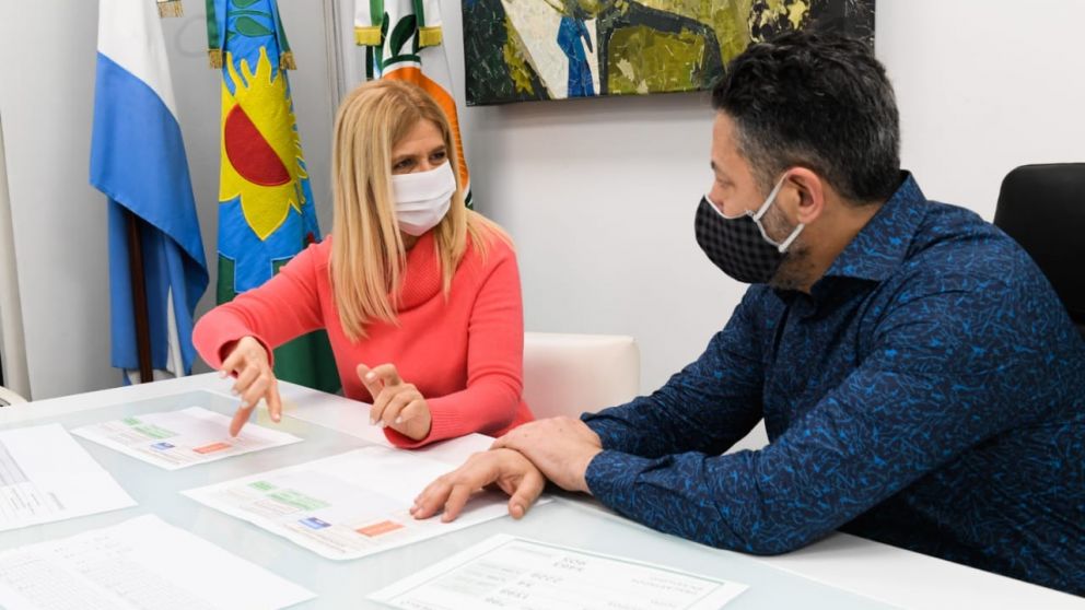 Menéndez se reunió con Magario el sábado, y ella decidió aislarse