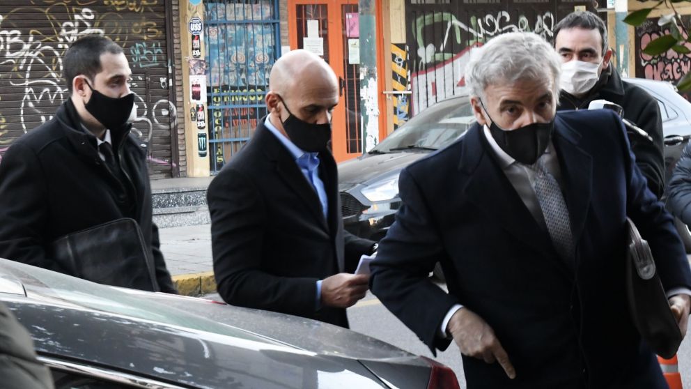Arribas aseguró enterarse de las tareas de inteligencia por los medios