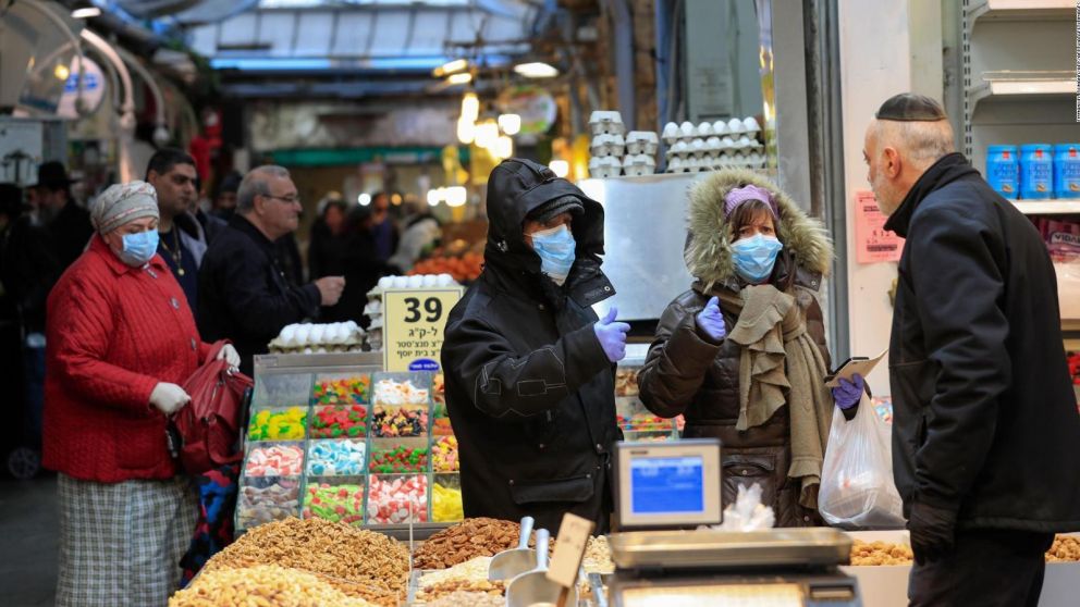 Gobierno de Israel debate si retoman restricciones