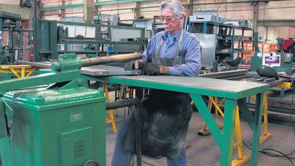 Como ya ocurre con monotributistas y autónomos, las pymes reclaman créditos a tasa 0