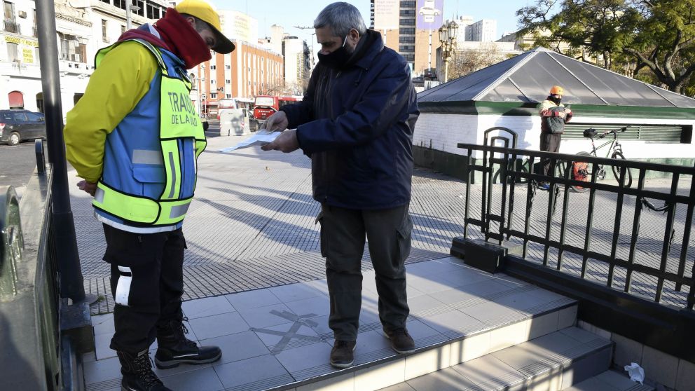 Los mayores controles deberían colaborar a que baje el pico de contagios