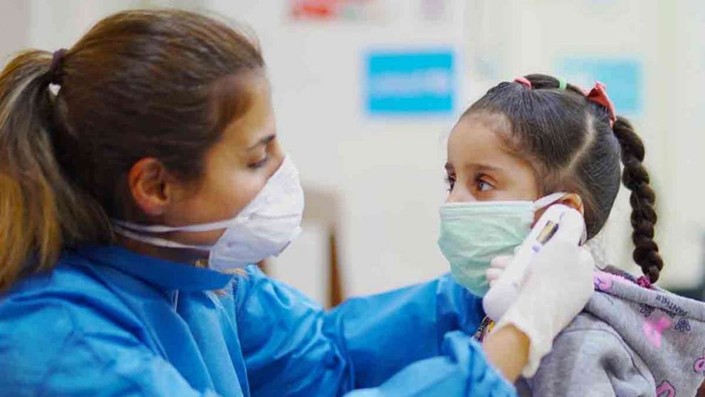 Los niños no son grupo de riesgo, pero en México hay una preocupante suba en las meurtes por coronavirus en este grupo etario