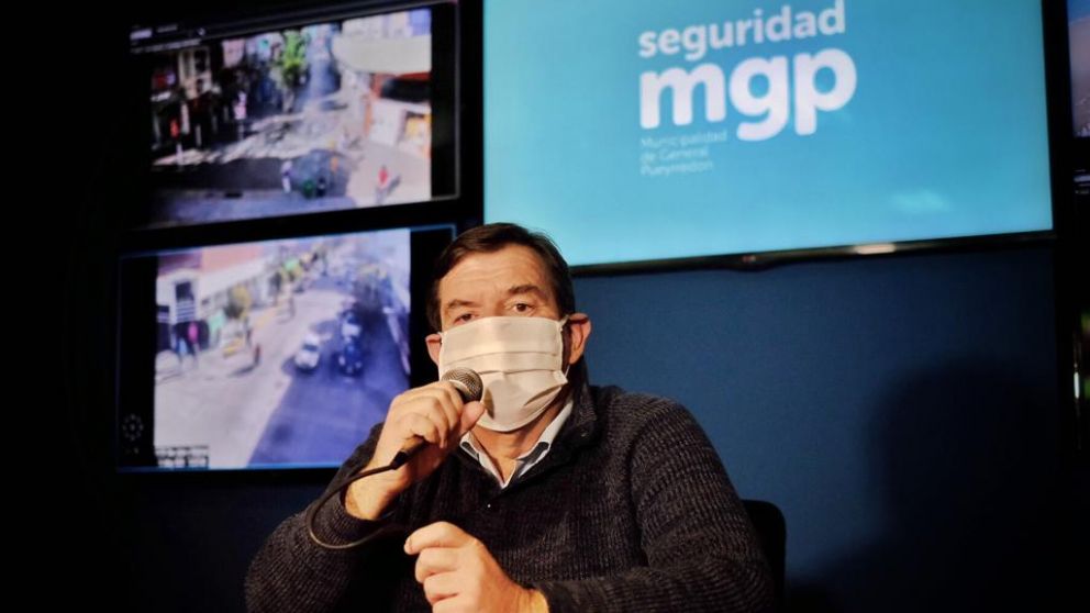 Pádel y café con medialunas, sí se puede en Mar del Plata