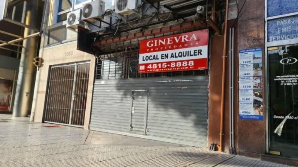 Cada vez m�s locales con cartel de alquiler